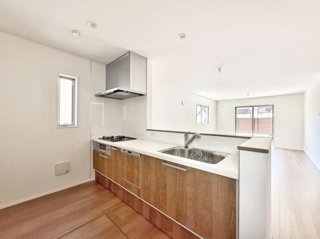 �L�b�`�� �������Ƒ��ƂȂ���A�R�~���j�P�[�V�����̏�