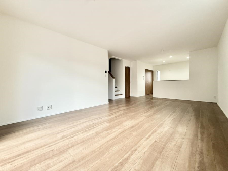 ���r���O �����������������Ɠ��ʂɂ���A�e���̋��