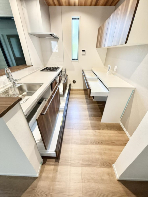 �L�b�`�� �������A�C�f�A�L����A�N���G�C�e�B�u�ȗ������