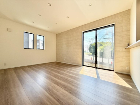 ���r���O �����������������Ɠ��ʂɂ���A�e���̋��