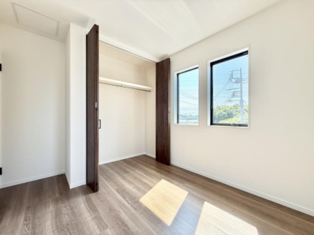 �q������ �����������̍D�݂ɍ��킹���C���e���A�𐮂��₷�����𔽉f�ł���ꏊ�ł�