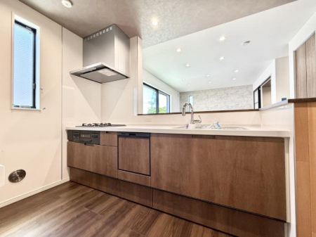 �L�b�`�� �������V���v���Ŕ������S�n�悢���Ԃ𐶂ރL�b�`�����