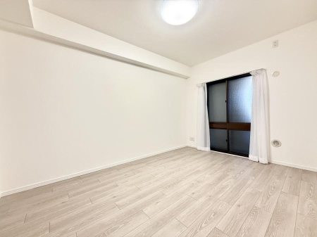 �Q�� ���������̔z�u��ʋC���̗ǂ��݌v�ŕ����̋�C�������炸�A��ɐV�N�ȋ�C������܂�