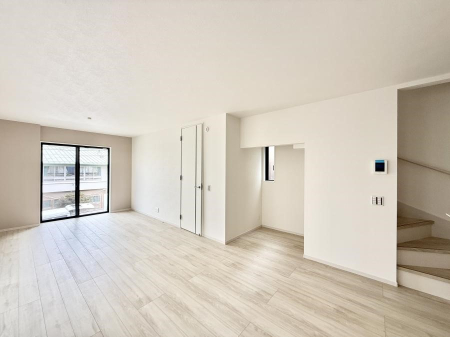 ���̑����� ���������r���O�C���K�i���̗p�I�R�~���j�P�[�V���������₷���ł���  