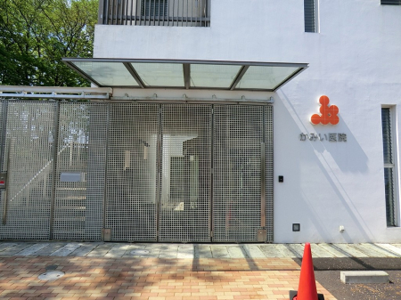 ���ӊ� �a�@ 700m ���݂���@