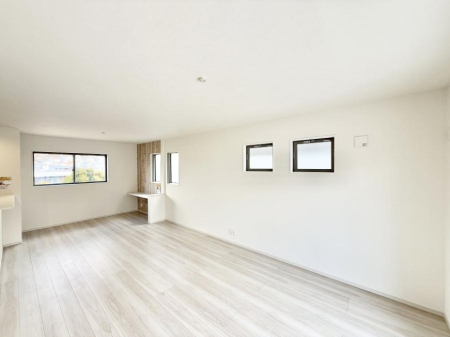 ���r���O �������V���v���������ґ�A��؂Ȑl�Ɖ߂����S���قǂ�����