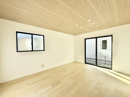 ���r���O �������z�������˂����ޖ��邢LDK�͉Ƒ��ł̂�т芰���܂�  