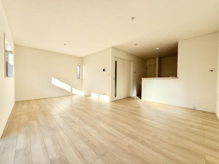 ���r���O ���̊Ԃɂ��Ƒ����W�܂����Ⴄ����ȃ��r���O�����ł����