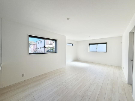 ���r���O ���������C�ɓ���̏ꏊ�ŁA�̂�т�Ƃ������Ԃ�