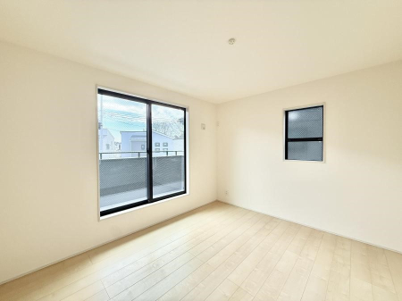 �Q�� ���������̔z�u��ʋC���̗ǂ��݌v�ŕ����̋�C�������炸�A��ɐV�N�ȋ�C������܂�