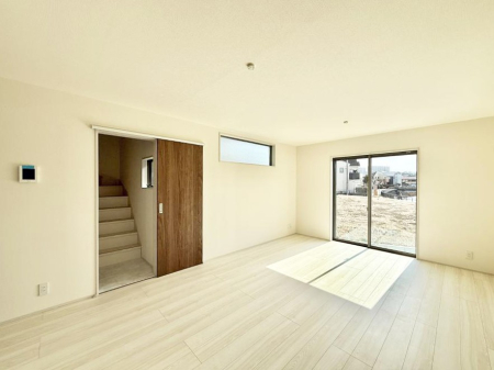 ���r���O ���������̊Ԃɂ��Ƒ����W�܂����Ⴄ����ȃ��r���O�����ł����