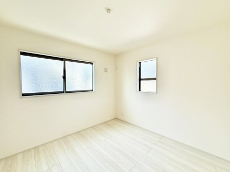 ���̑����� ������2�ʍ̌��Ŗ��邢�����I