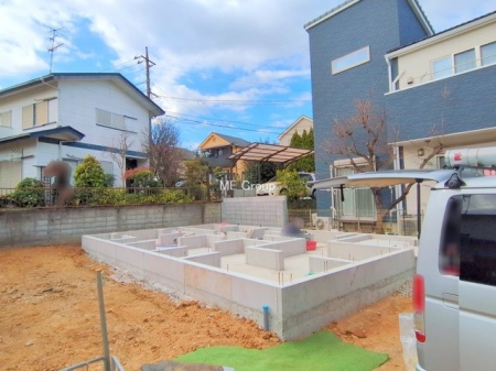 ���n�O�ώʐ^ �O�ρ��V������炵���n�܂�ꏊ�ŁA�Ƒ����J��[�߂�