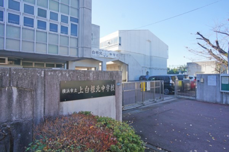 ���ӊ� ���w�Z 550m ���l�s���㔒���k���w�Z