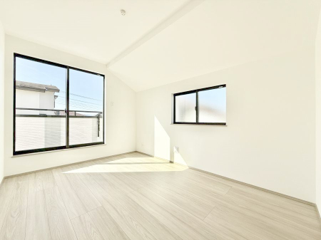 �Q�� �������傫�ȑ��͊J����������A���邳�ʕ��o�b�`���ł�