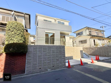 ���n�O�ώʐ^ �O�ρ��V������炵���n�܂�ꏊ�ŁA�Ƒ����J��[�߂�