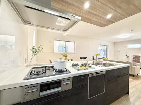 �L�b�`�� �������Ƒ����J��[�߂�A������̂���L�b�`��