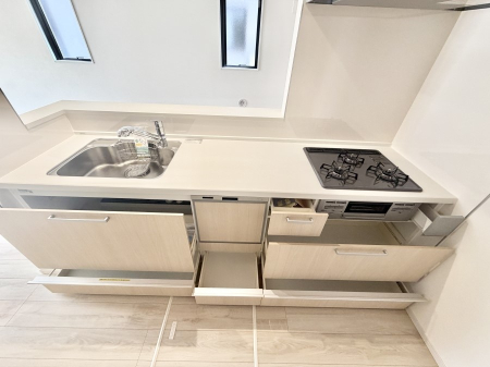 �L�b�`�� 1����  �������������Ɗy�����Ȃ�A���K�ȃL�b�`�����