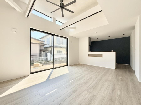 ���r���O �������Ƒ��̎��Ԃ��ʂ�A���K�Ŗ��������