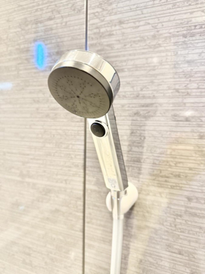 ���̑����� �ݔ����킴�킴�V�����[�����̃��o�[�܂Ŏ��L�΂��K�v���Ȃ��A�ȒP�Ɏ~���ł���