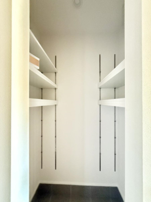 ���[ �������V���[�Y�C���N���[�[�b�g�t�Ȃ̂ŁA�O�Ŏg�������܂Ƃ߂Ď��[�A�������茺�ւ�  