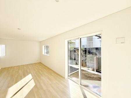 ���r���O ���������ƕ���������A�����b�N�X�ł�����