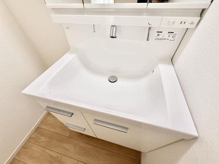 ���̑����� �ݔ�