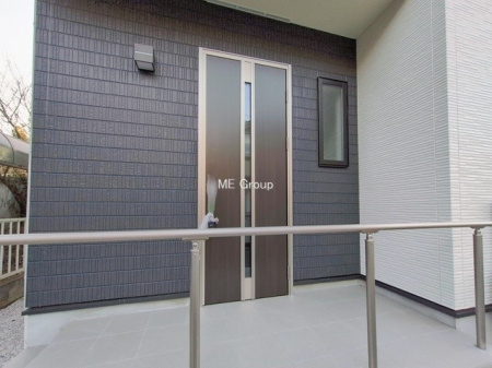 ���� �O�ρ� �V���v���Ŕ������A�Z�܂��̑���ۂ��ʂ錺�ւł�