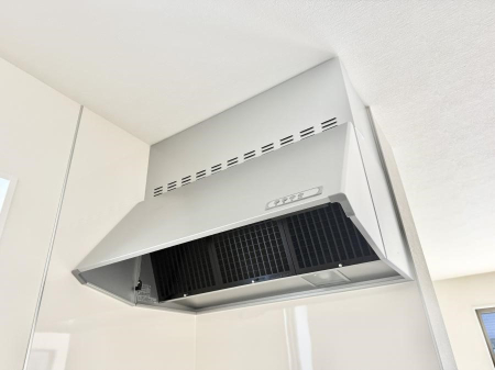 ���̑����� �ݔ����������̏��C����������C��ɗU������A�����I�ɔr�����ł��܂��B