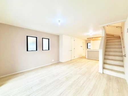 ���̑����� �������Ƒ��̏Ί炪���ӂ��A���났�̋��