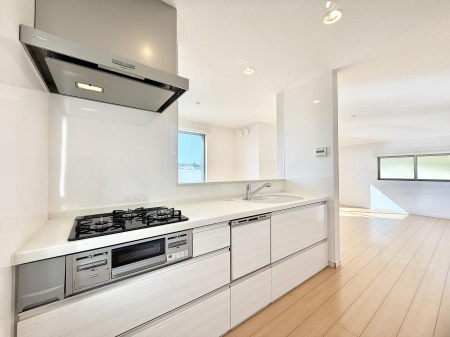 �L�b�`�� �������Ƒ����J��[�߂�A������̂���L�b�`��