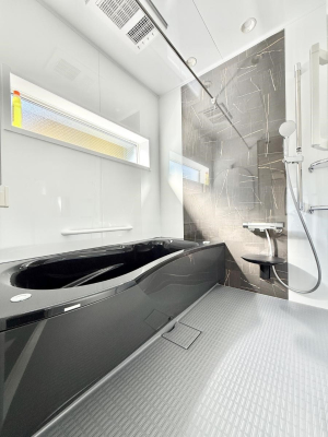 ���� �������������A������芰����o�X���[��