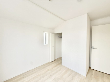 �q������ �������傫�Ȏ��[�ŉו����X�b�L���Еt���܂�  