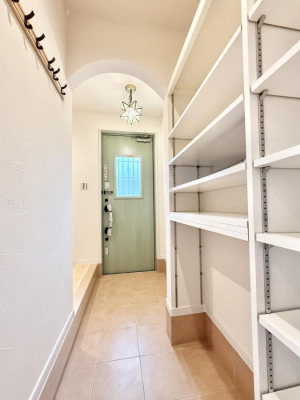 ���� ���������[�͂̍����V���[�Y�{�b�N�X�t�I�@���ւ��L���C�ɕЕt���܂��I  