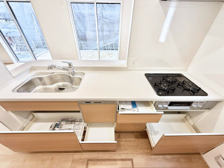 �L�b�`�� ���������[�͖L�x�ȃV�X�e���L�b�`���ł��I  