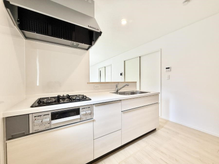 �L�b�`�� ��������b���[�܂�ΖʃL�b�`���I�Ƒ��Ƃ̉�b���͂��݂܂�  