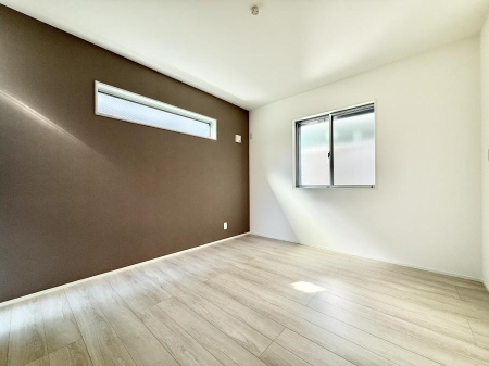 �Q�� �������ȃA�N�Z���g�N���X���f�G�ł�  