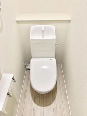 �g�C�� ���邭����������g�C��  