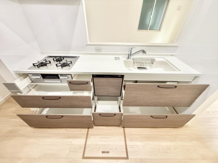 �L�b�`�� ���[�͖L�x�ȃV�X�e���L�b�`���ł��I  