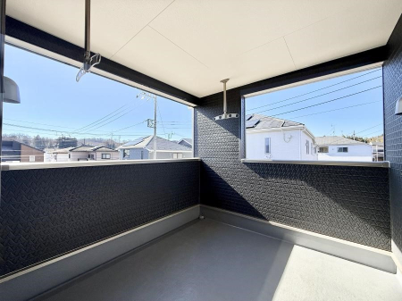 �o���R�j�[ �������V����C�ɂ������󕨂�������C���i�[�o���R�j�[�I  