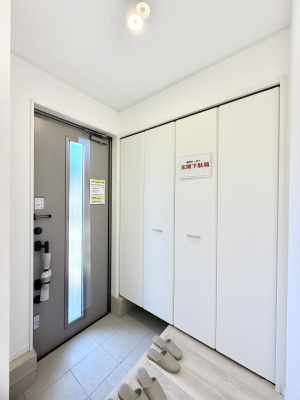 ���� ���������[�͂̍����V���[�Y�{�b�N�X�t�I�@���ւ��L���C�ɕЕt���܂��I  