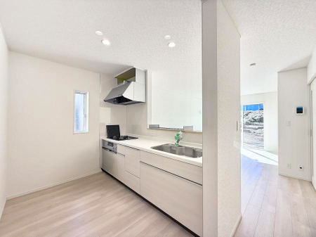 �L�b�`�� ���������y���݂ƐH�ׂ�K����͂���L�b�`��