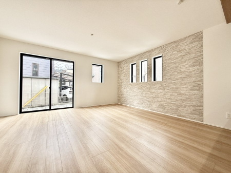 ���r���O ���������̊Ԃɂ��Ƒ����W�܂����Ⴄ����ȃ��r���O�����ł����