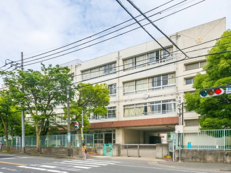 ���ӊ� ���w�Z 1440m ���s����쏬�w�Z