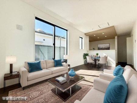 ���r���O ����