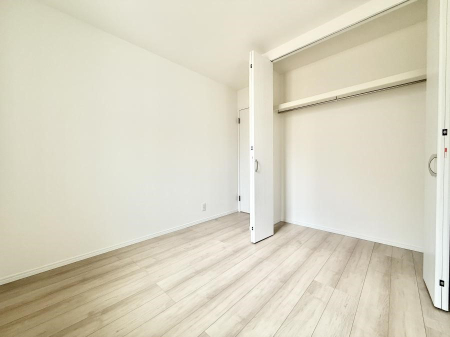 ���̑����� �������傫�Ȏ��[�ŉו����X�b�L���Еt���܂�  