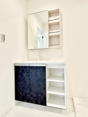 ���ʑ�E���ʏ� ���邢���ʏ��͖����̎��������y�����ł����Ⴂ�����ł�