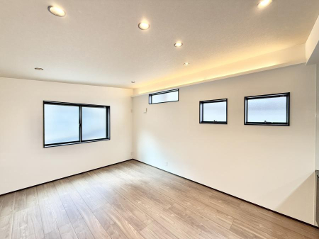 ���r���O �������V���v���������ґ�A��؂Ȑl�Ɖ߂����S���قǂ�����