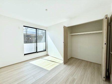 �Q�� �������傫�ȑ��͊J����������A���邳�ʕ��o�b�`���ł�