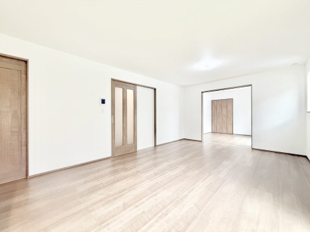 ���̑����� �������Ƌ��u���Ă��������߂�����L���̃��r���O  